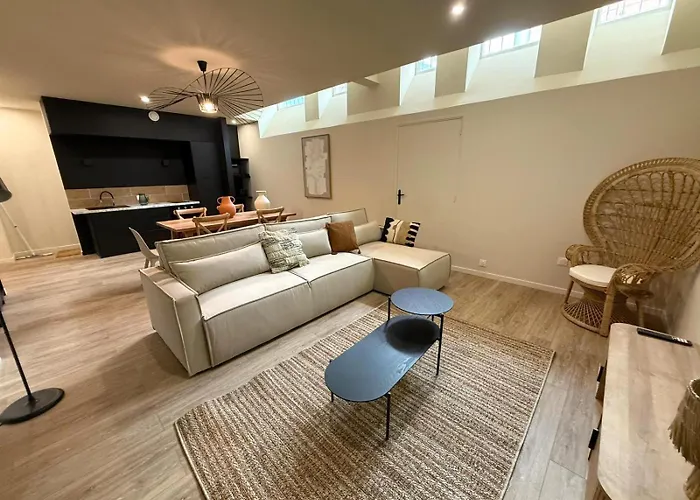 Cancun - & Balneo A 9 Minutes De La Cathedrale Apartament Reims