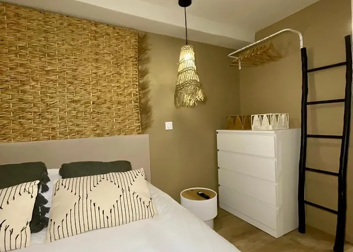 Cancun - & Balneo A 9 Minutes De La Cathedrale Apartament Reims